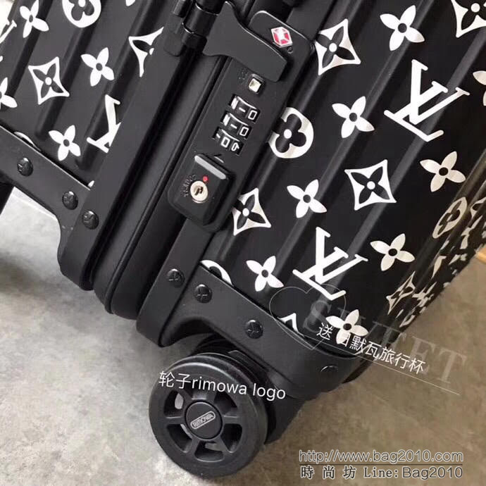 RIMOWA日默瓦 拉箱/拉杆箱 全鋁鎂合金 2018年 Lv supreme x Rimowa 震撼聯名classic flight 系列 20寸登機箱  xbt1037